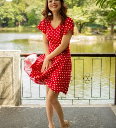Zara, 36 years old, Woman
