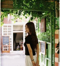 Grace, 25 years old, Woman