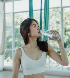 Eleanor, 41 years old, Woman