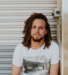 Peter, 49 years old, Man